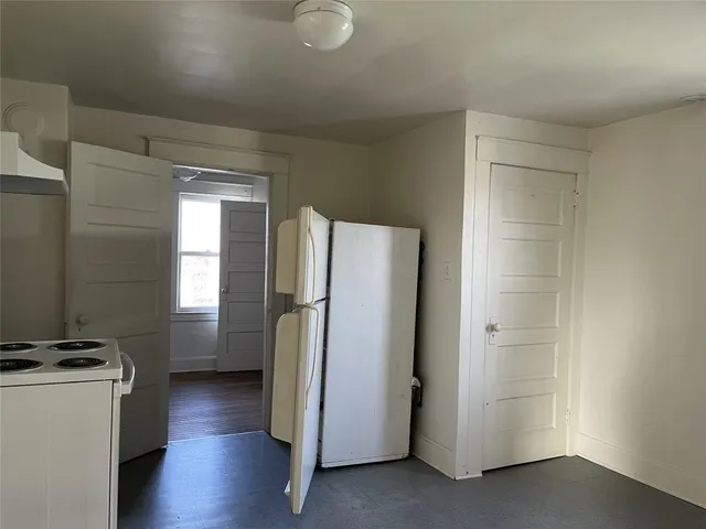 $1,200 | 124 Squires Avenue, Unit 2, Endicott, NY 13760