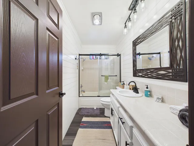 $899,000 | 43710 Hilltop Lane, Ahwahnee, CA 93601