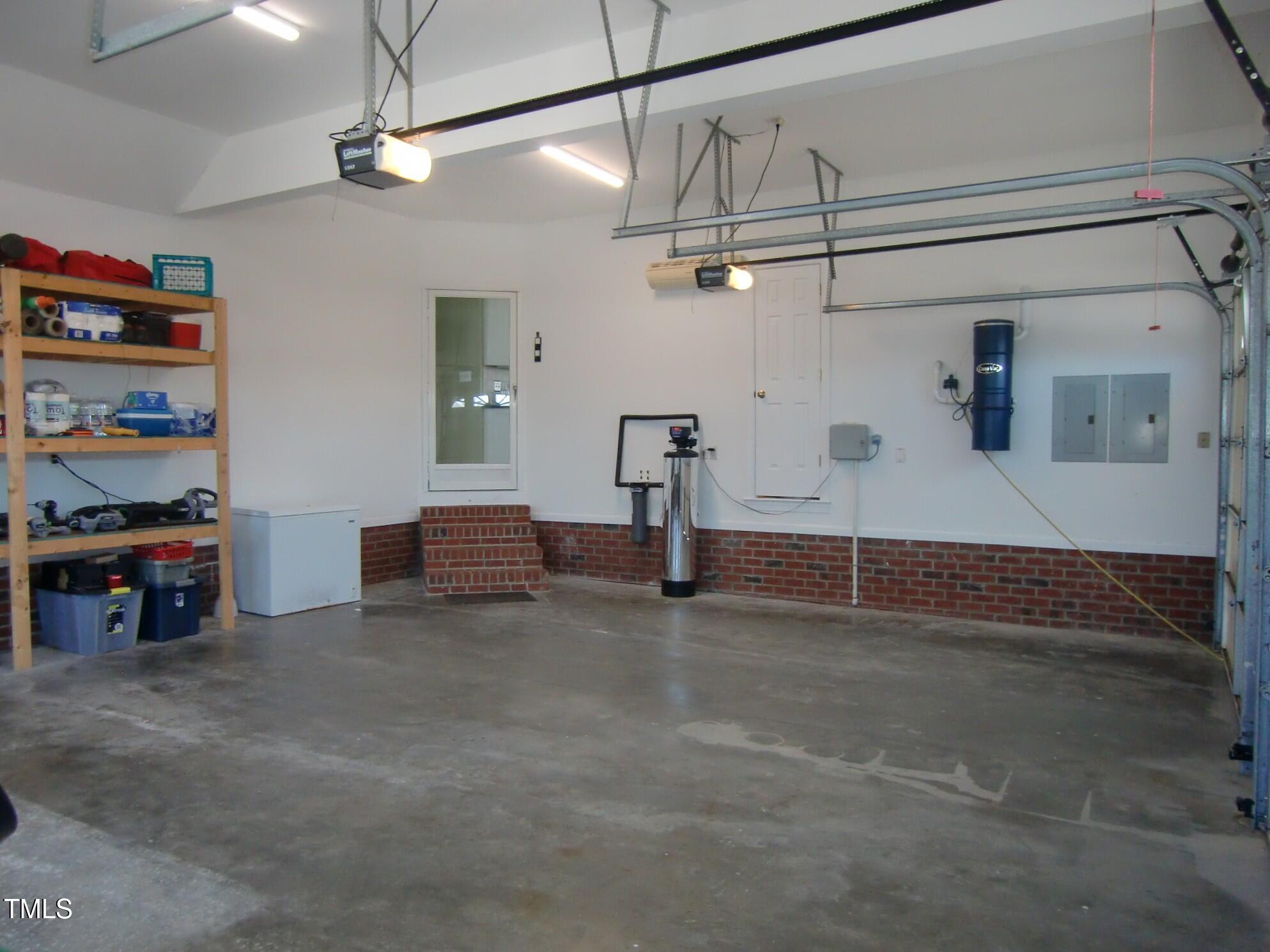 325 Sandy Ridge Road Dunn, NC 28334 - Photo 95 of 97 Garage
