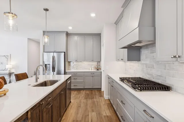 $571,150 | 1423 Kasilof Court, River Falls, WI 54022