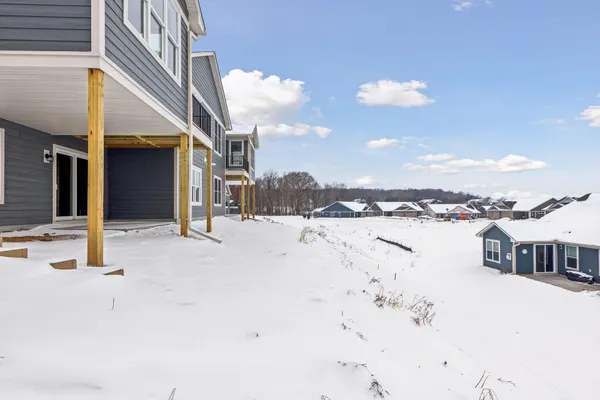 $637,980 | 1423 Kasilof Court, River Falls, WI 54022