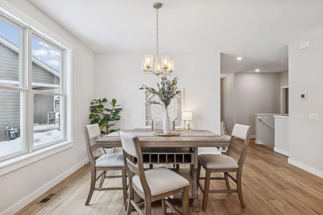 $571,150 | 1423 Kasilof Court, River Falls, WI 54022