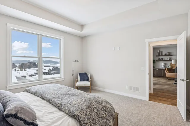 $571,150 | 1423 Kasilof Court, River Falls, WI 54022