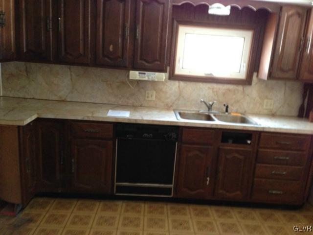 2557 Buck Mountain Road Weatherly, PA 18255 - Photo 9 of 18 Gallery Image 9