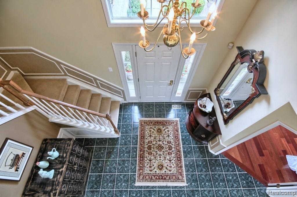 3343 West York Court Rochester, MI 48306 - Photo 4 of 30 Foyer View From Above