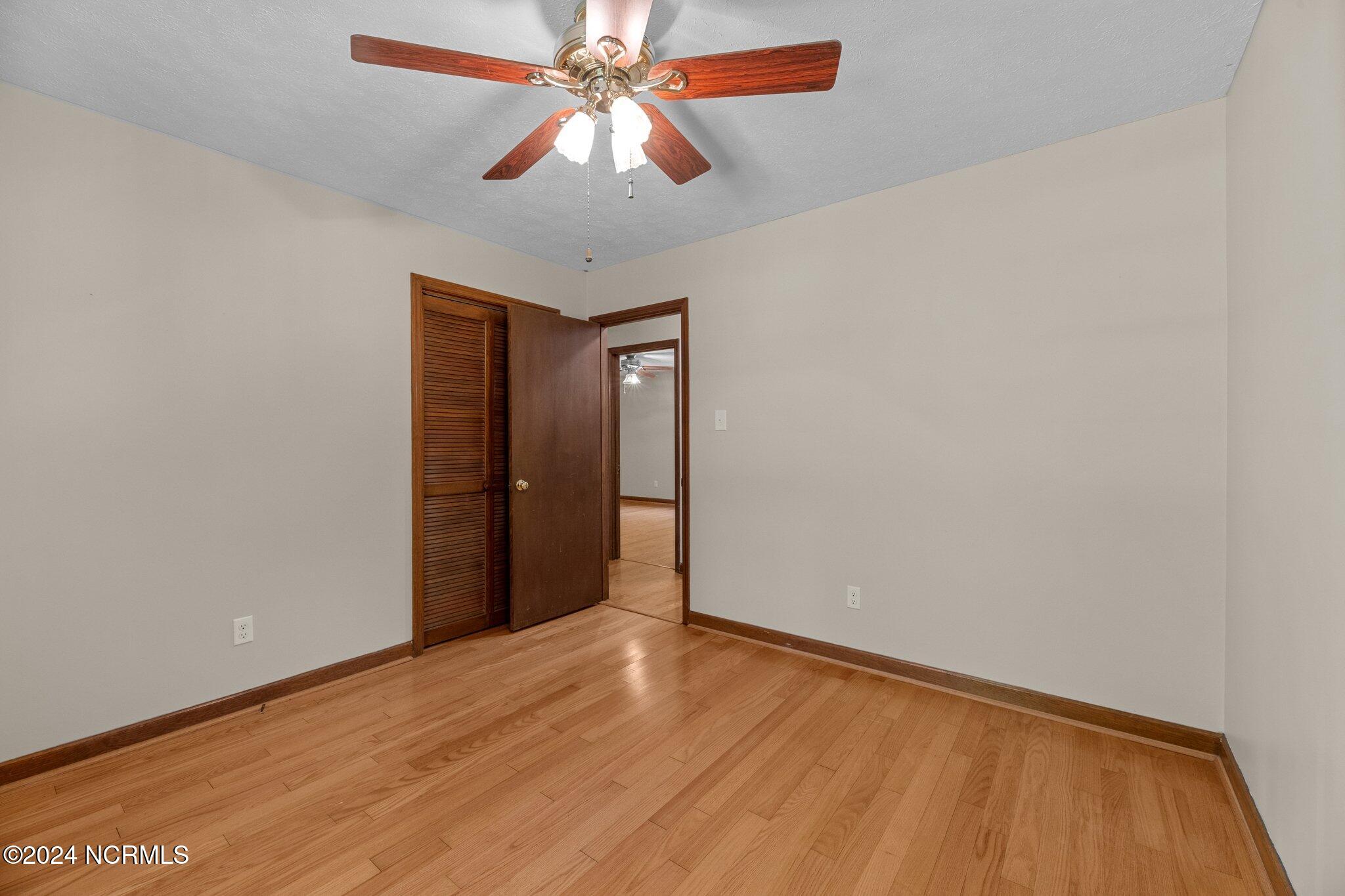 103 Cliff Ridge Road New Bern, NC 28560 - Photo 21 of 52 22-web-or-mls-DSC_3098