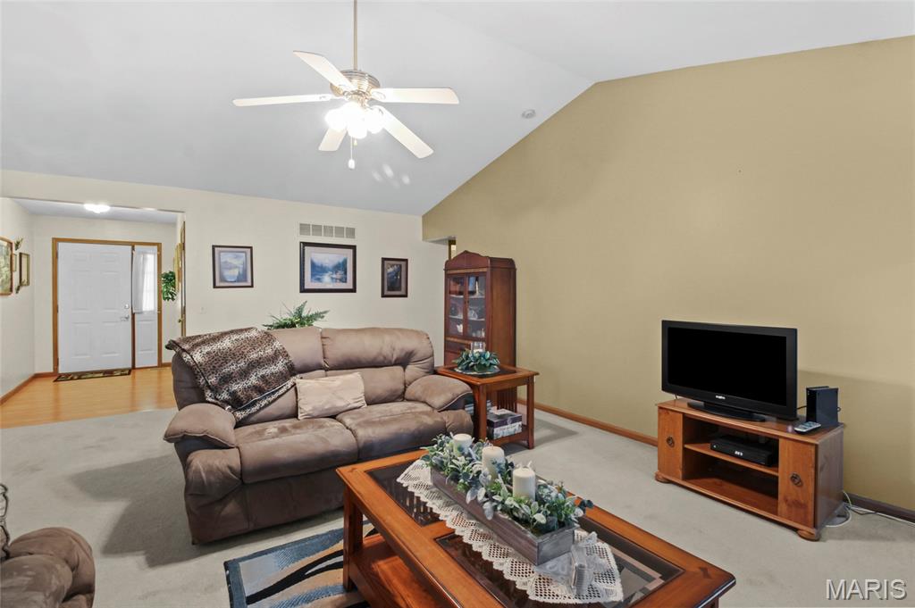 8 Knoll Ridge Court O'Fallon, MO 63368 - Photo 15 of 67