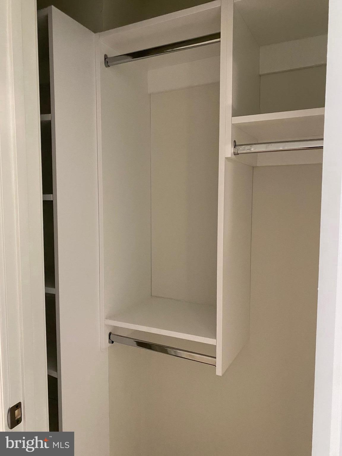 1900-20 Arch Street, Unit 109 Philadelphia, PA 19103 - Photo 11 of 34 a bathroom with a glass shower door