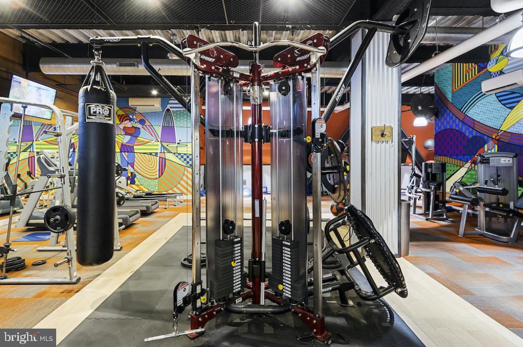 1900-20 Arch Street, Unit 109 Philadelphia, PA 19103 - Photo 27 of 34 a view of a room with gym equipment