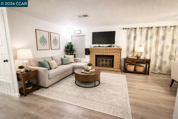$375,000 | 405 Weymouth, Hercules, CA 94547
