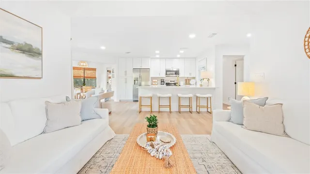 $4,000 | 512 Harbour Oaks Drive, St. Simons Island, GA 31522