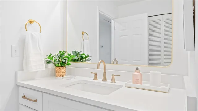 $4,000 | 512 Harbour Oaks Drive, St. Simons Island, GA 31522