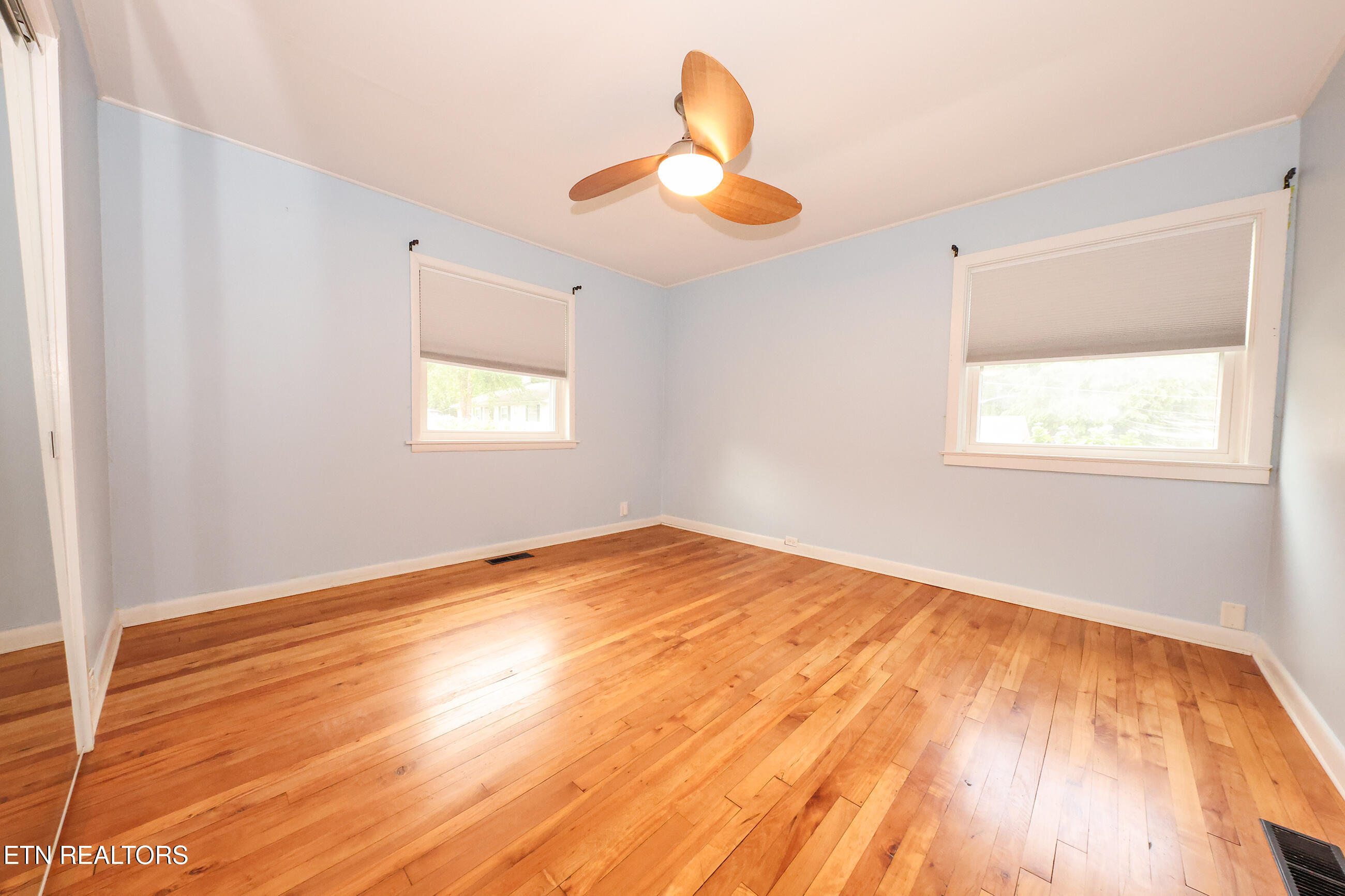 117 Tabor Road Oak Ridge, TN 37830 - Photo 26 of 50 117 BR 2-2