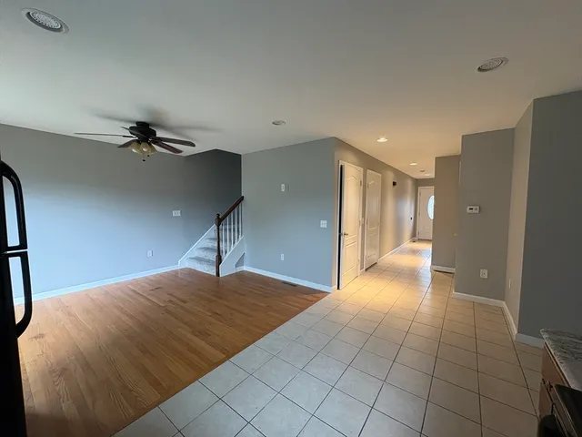 $2,200 | 213 Skeele Street, Unit RIGHT, Chicopee, MA 01013