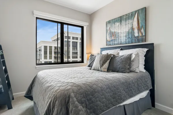 $515,000 | 1322 South Prairie Avenue, Unit 1804, Chicago, IL 60605
