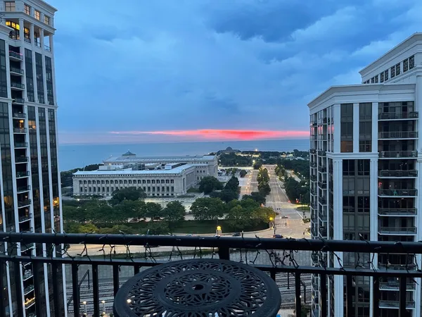 $515,000 | 1322 South Prairie Avenue, Unit 1804, Chicago, IL 60605
