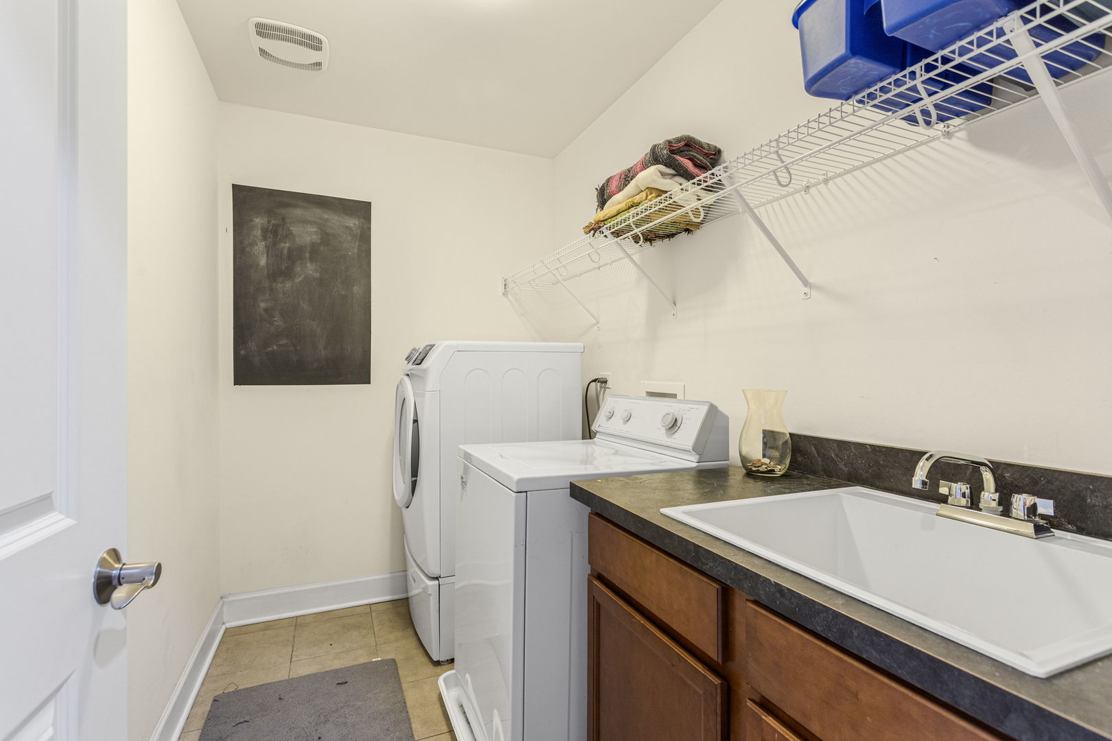 411 Provence Court Lisle, IL 60532 - Photo 24 of 35
