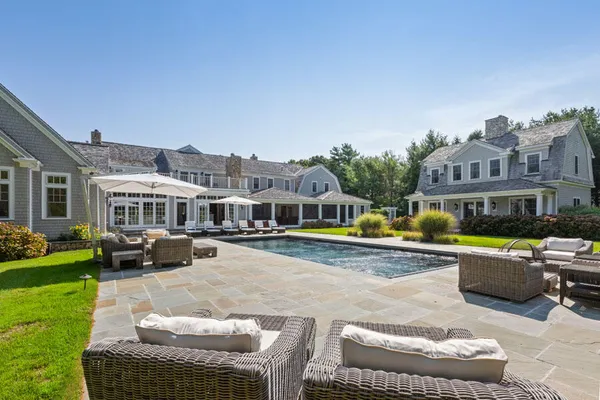 $7,750,000 | 440 Grand Island Drive, Osterville, MA 02655