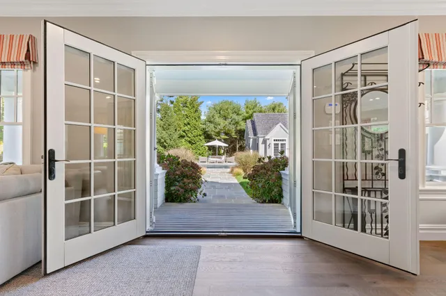 $7,750,000 | 440 Grand Island Drive, Osterville, MA 02655