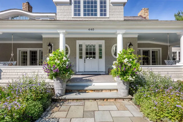 $7,750,000 | 440 Grand Island Drive, Osterville, MA 02655