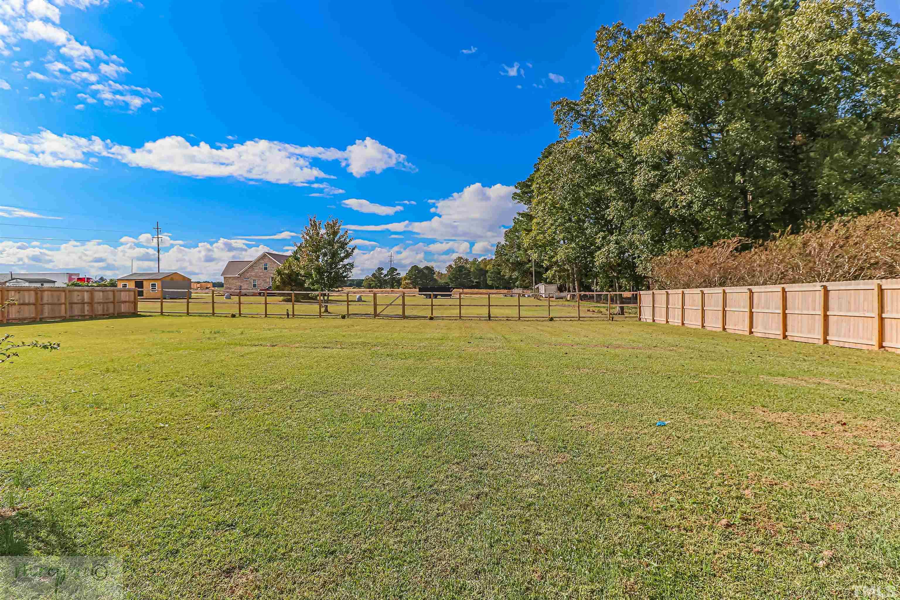 15838 Old Smithfield Road Sims, NC 27880 - Photo 25 of 27 a view of an ocean and a building