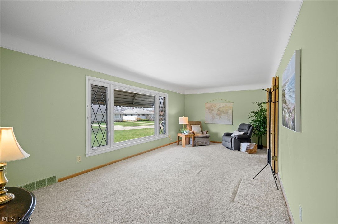 1849 Empire Road Wickliffe, OH 44092 - Photo 3 of 19