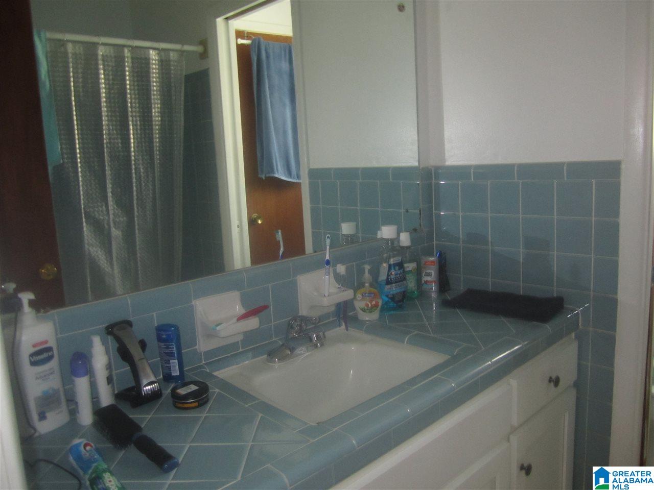 2004 Eugene Street Fultondale, AL 35068 - Photo 20 of 34