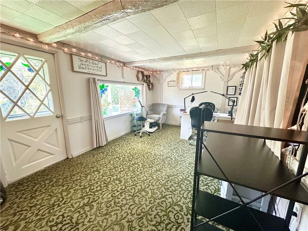 514 Southern Avenue Kittanning, PA 16201 - Photo 10 of 27 a living room with a couch