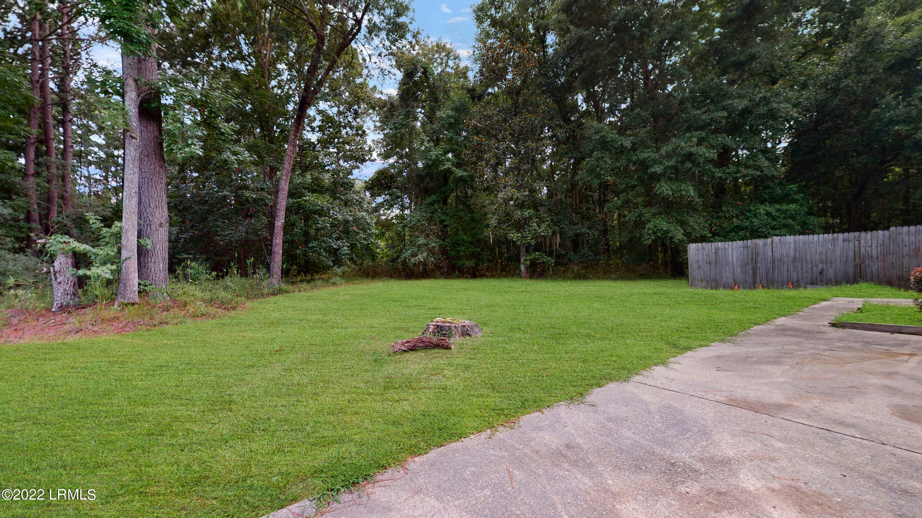 22 Burlington Land Road Beaufort, SC 29906 - Photo 5 of 25 22-Burlington-Land-Rd-23