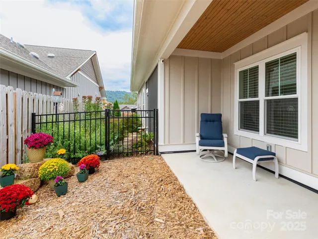 $530,000 | 32 Cozy Cottage Way, Arden, NC 28704