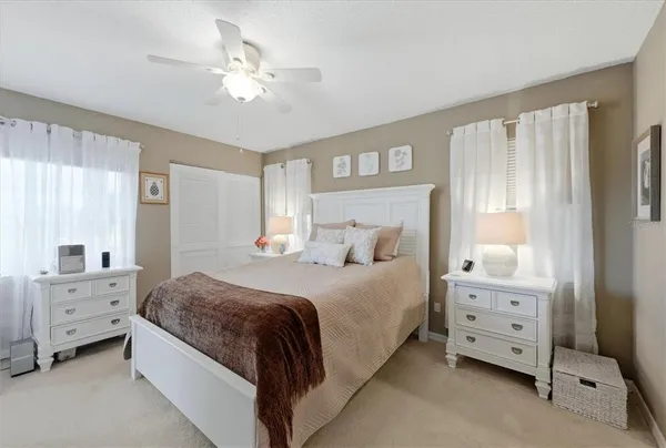 $270,000 | 433 Cerromar Lane, Unit 334, Venice, FL 34293
