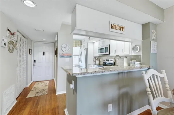 $270,000 | 433 Cerromar Lane, Unit 334, Venice, FL 34293