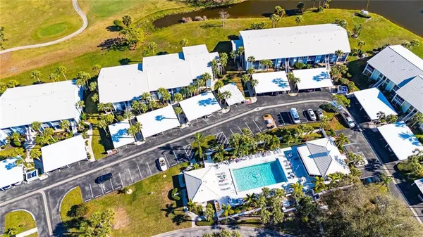 $270,000 | 433 Cerromar Lane, Unit 334, Venice, FL 34293