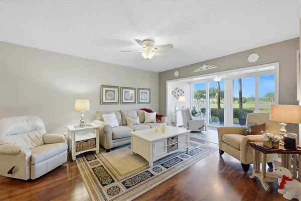 $270,000 | 433 Cerromar Lane, Unit 334, Venice, FL 34293