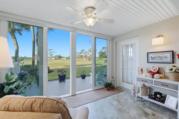 $270,000 | 433 Cerromar Lane, Unit 334, Venice, FL 34293