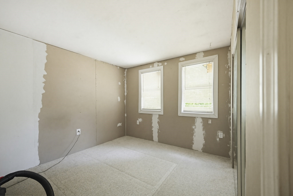 41 Jordan Road Franklin, MA 02038 - Photo 9 of 18