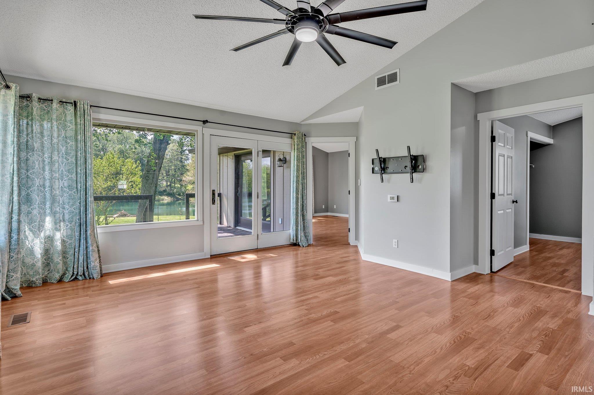 2932 Bromm Road Evansville, IN 47720 - Photo 12 of 36 Gallery Image 12