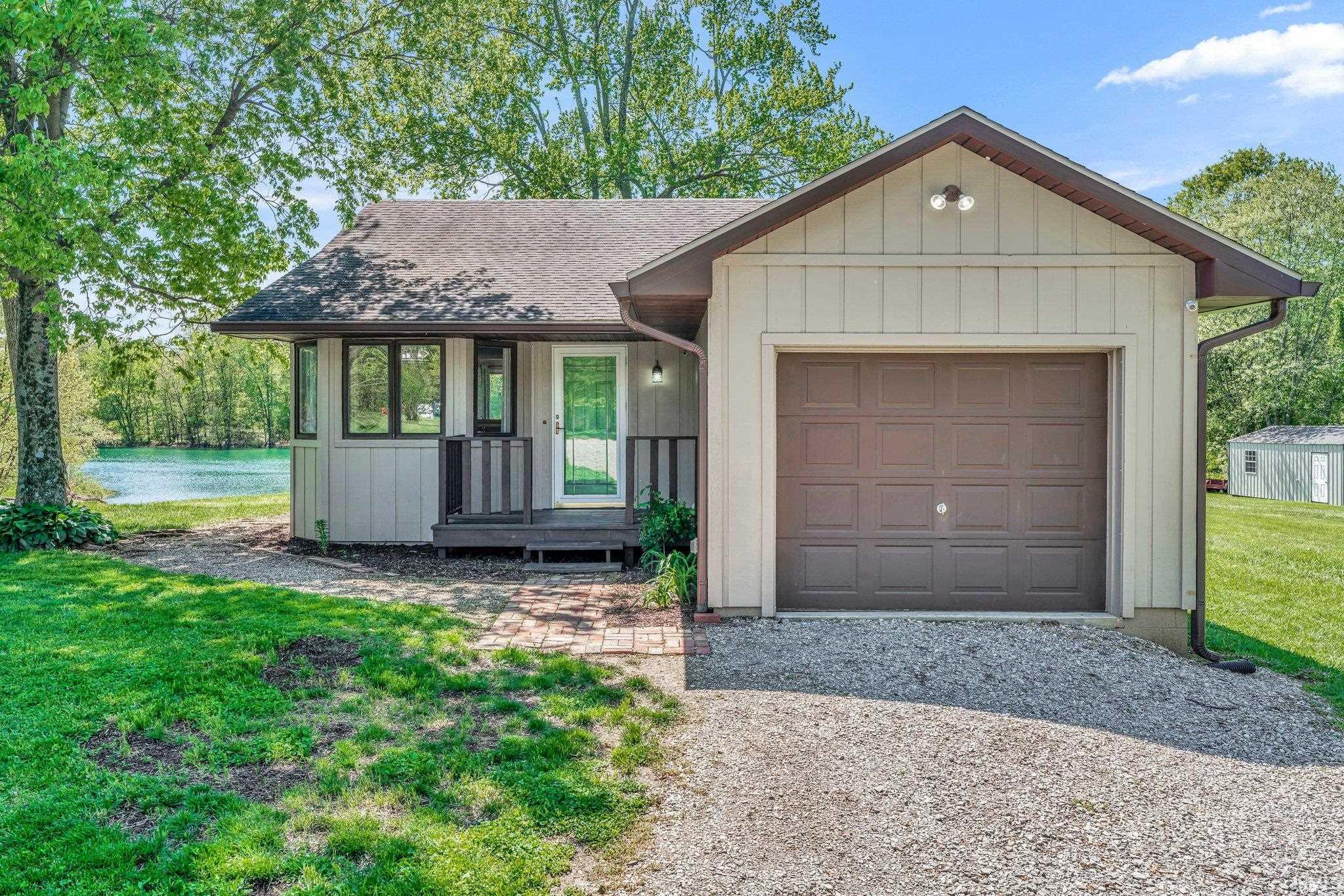 2932 Bromm Road Evansville, IN 47720 - Photo 4 of 36 Gallery Image 4
