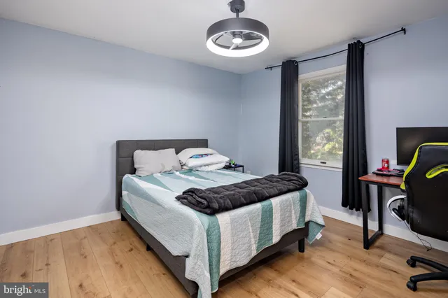 $650,000 | 13722 Barberry Way, Sykesville, MD 21784