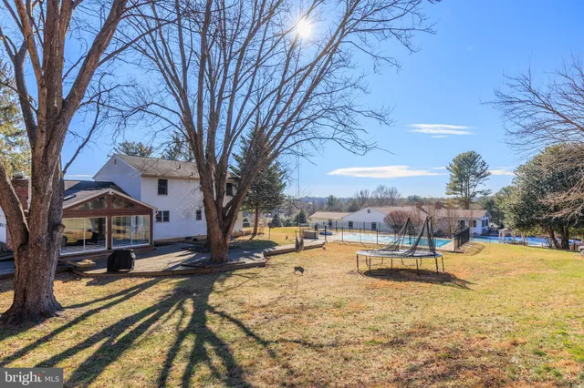 $650,000 | 13722 Barberry Way, Sykesville, MD 21784