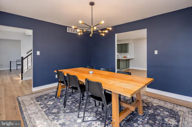 $650,000 | 13722 Barberry Way, Sykesville, MD 21784