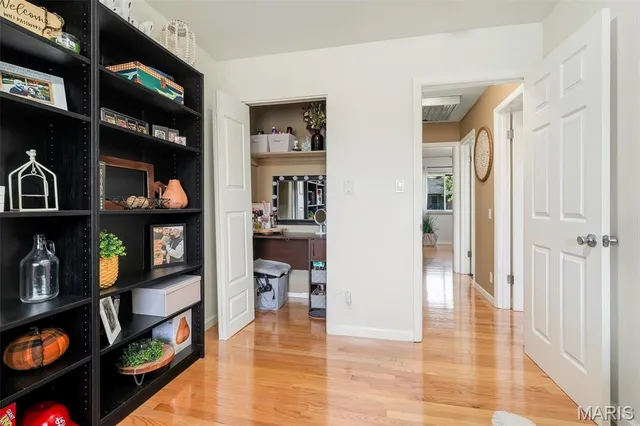 $169,900 | 9070 Villaridge Court, St. Louis, MO 63123