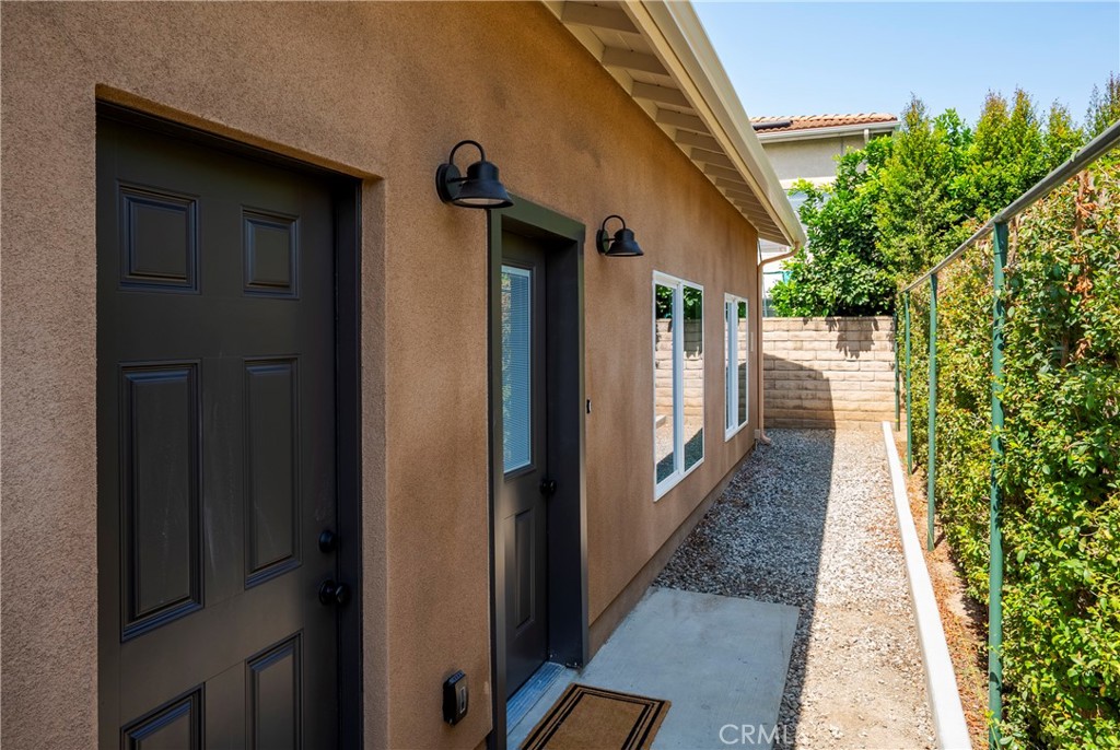 1732 East Ruddock Street Covina, CA 91724 - Photo 2 of 20