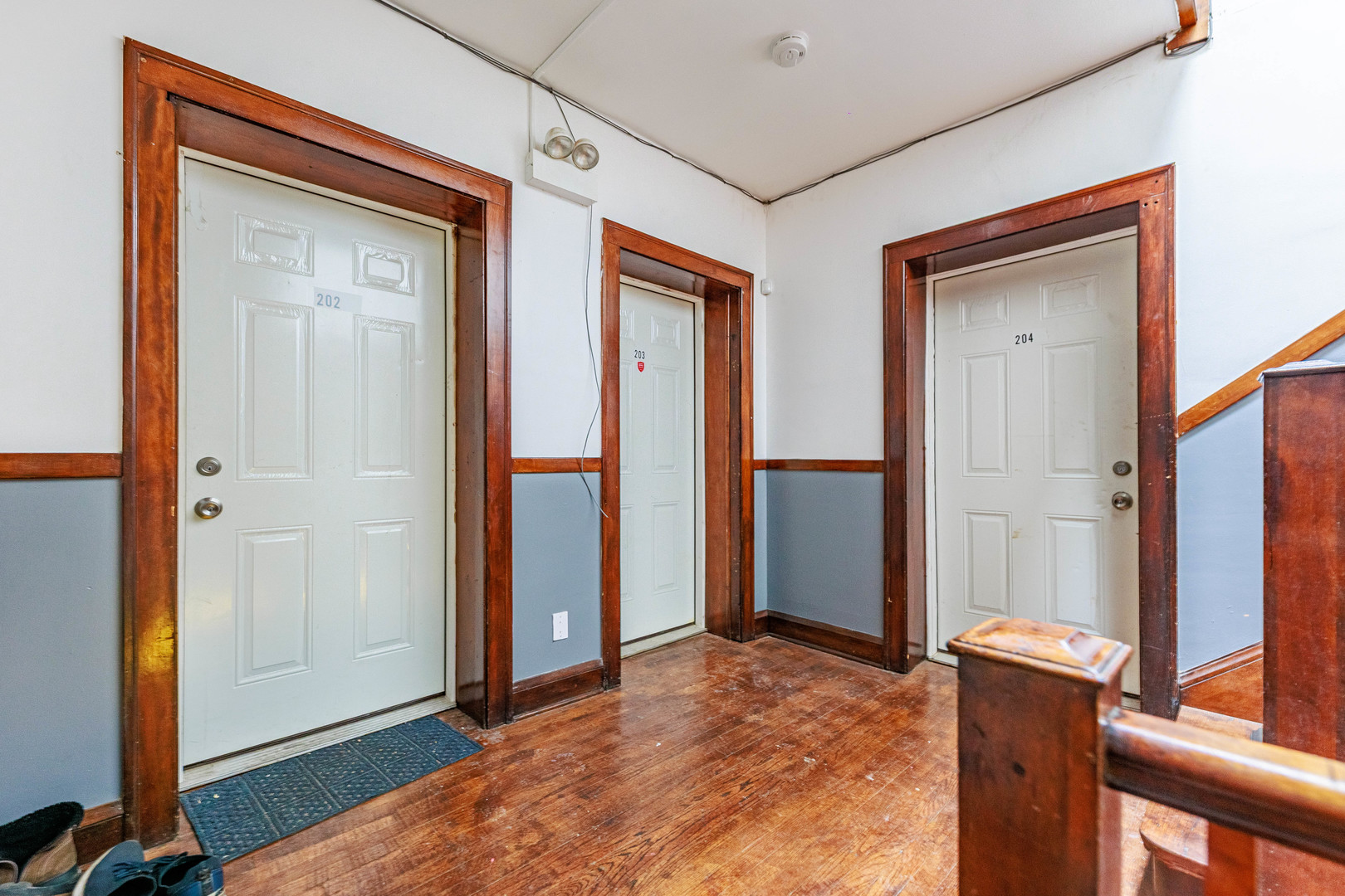 1513 West 87th Street Chicago, IL 60620 - Photo 12 of 28 a view of an front door