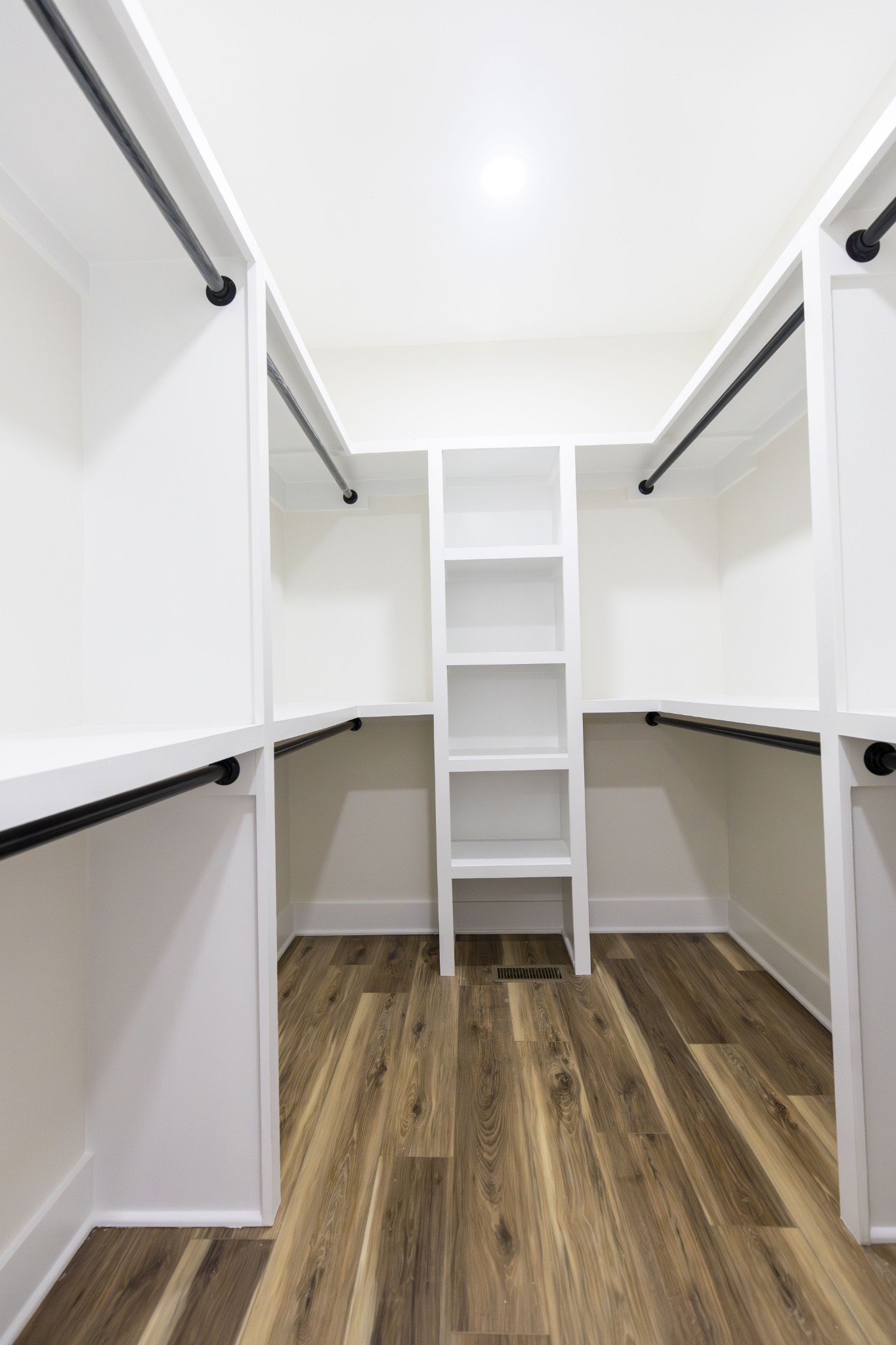 371 West Meadow Creek Road Monterey, TN 38574 - Photo 22 of 32 a view of walk in closet with empty racks