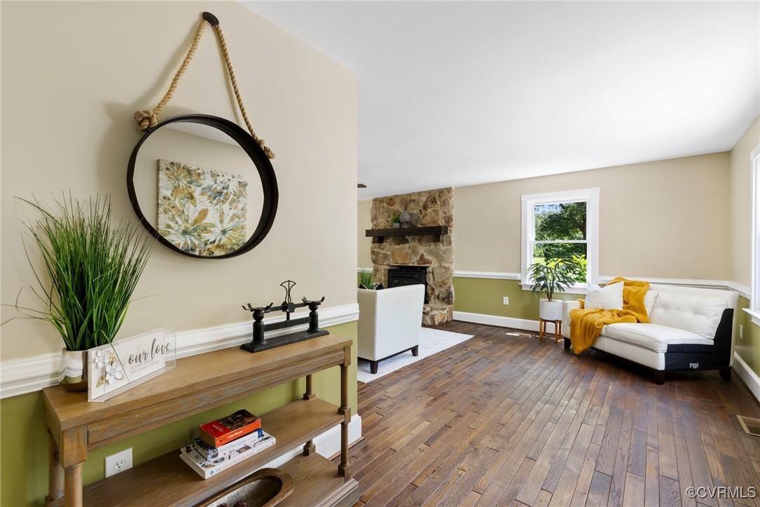 14398 Mountain Road Ashland, VA 23005 - Photo 7 of 36 a living room with furniture and wooden floor