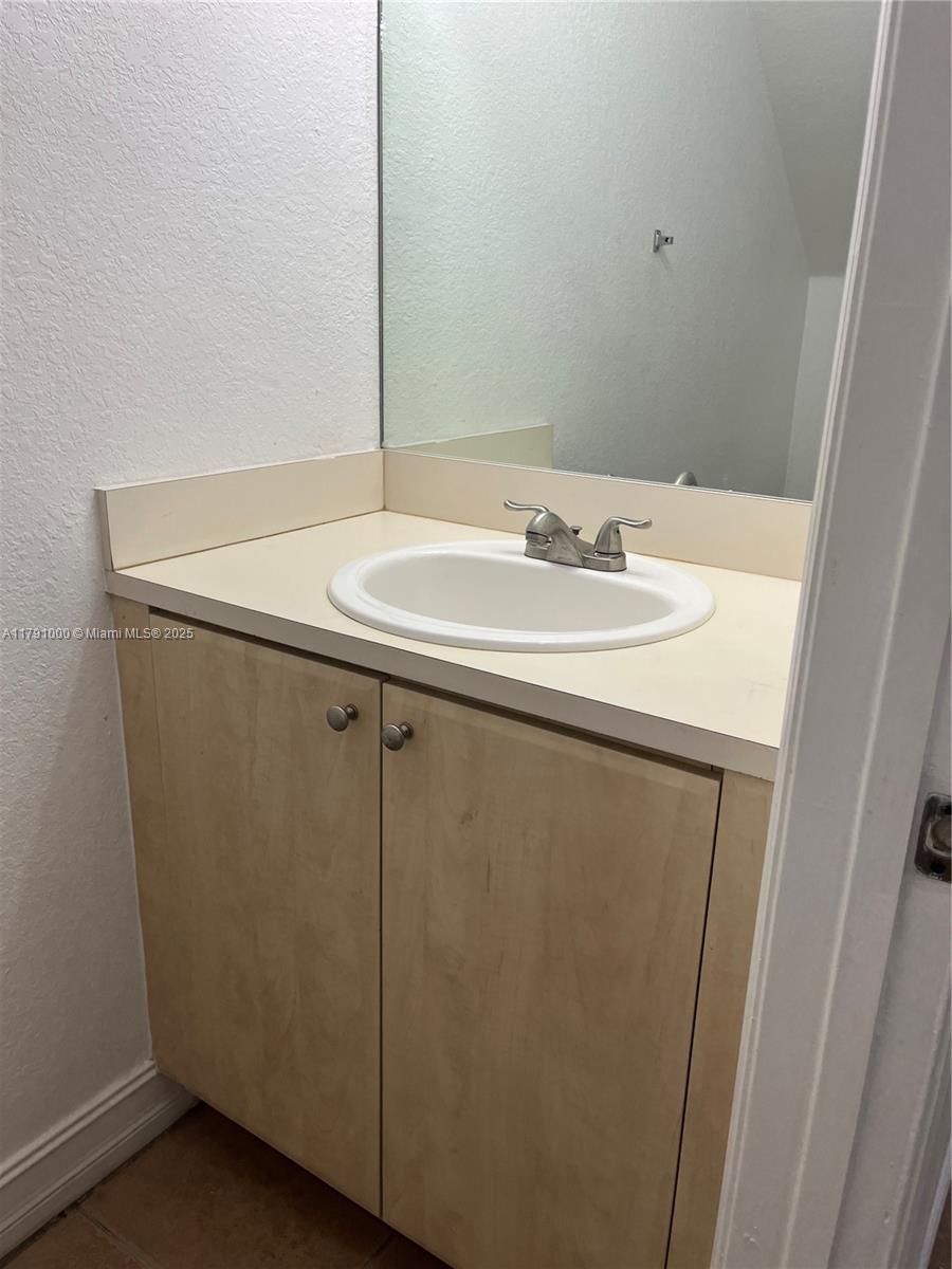 7985 Northwest 8th Street, Unit 110A Miami, FL 33126 - Photo 14 of 19