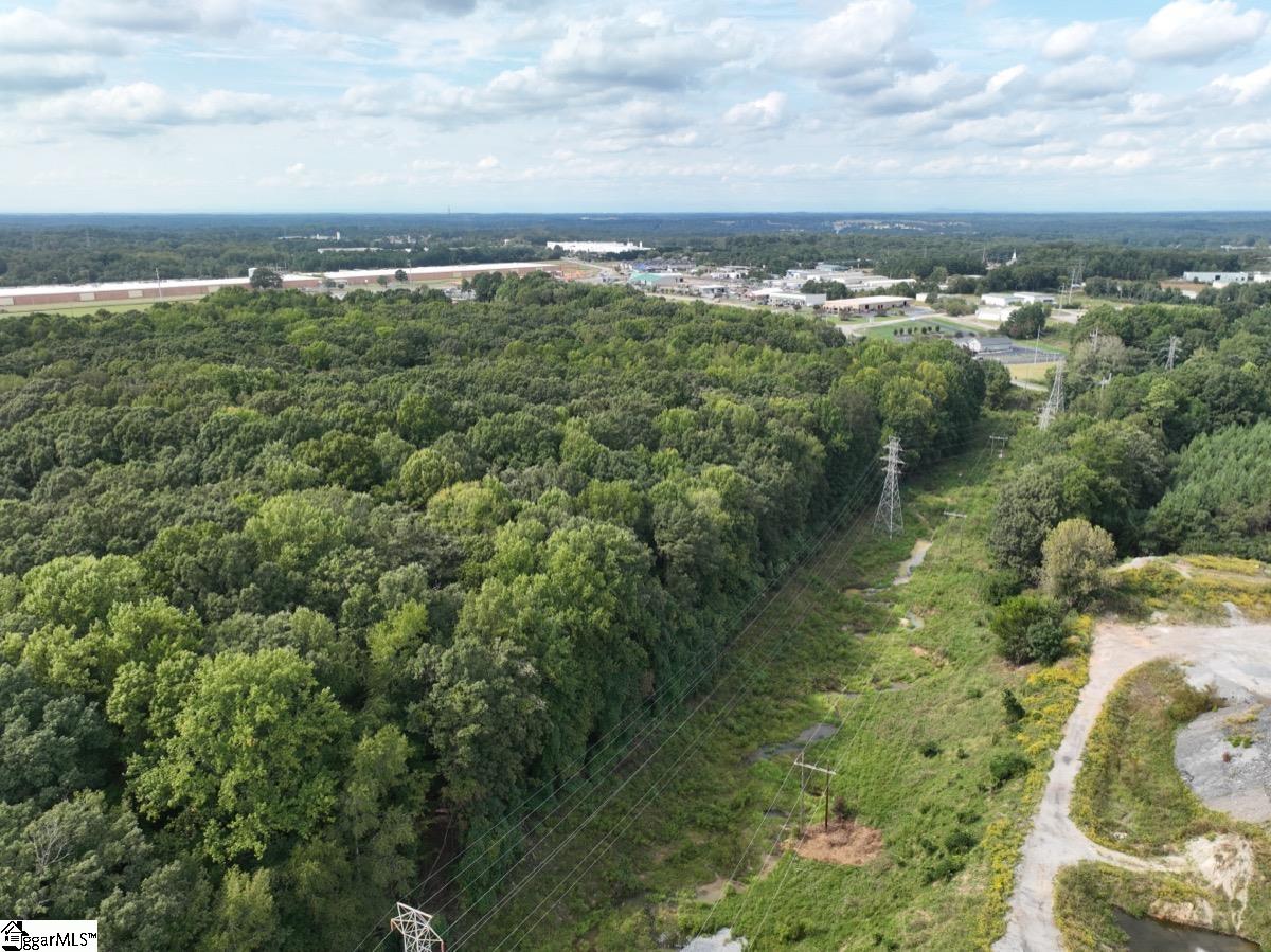 1520 Pearman Dairy Road Anderson, SC 29625 - Photo 13 of 30