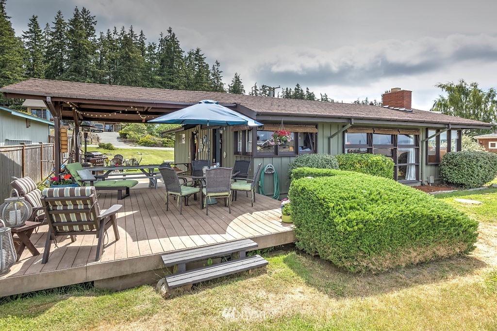 5542 Mutiny Sands Road Freeland, WA 98249 - Photo 3 of 25 Gallery Image 3
