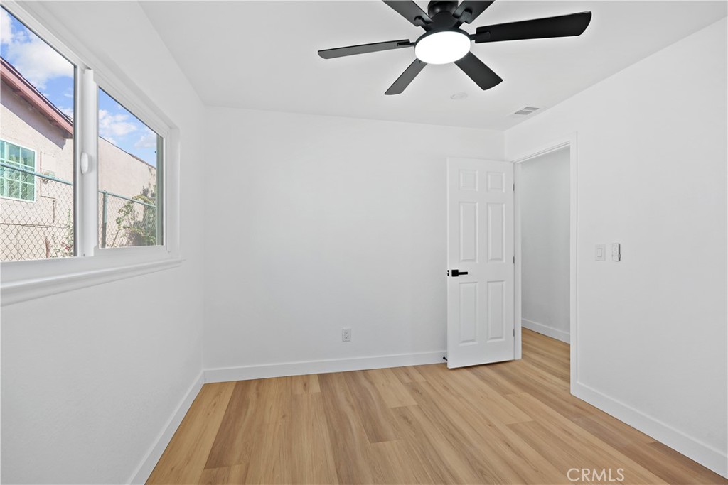 527 West 10th Street Perris, CA 92570 - Photo 40 of 62